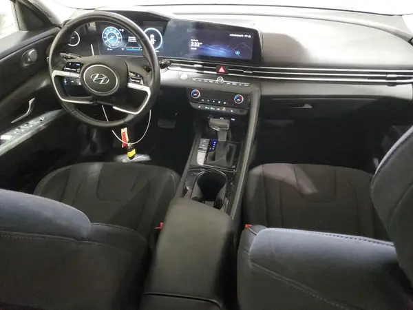 5NPLS4AG3PH113996 2023 HYUNDAI ELANTRA - Image 8
