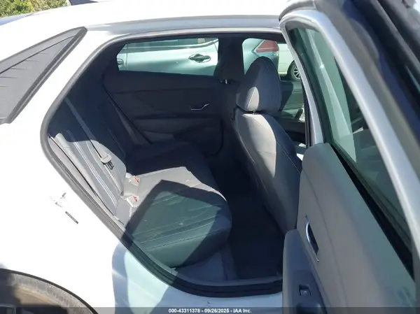 5NPLS4AG3PH118339 2023 HYUNDAI ELANTRA - Image 8