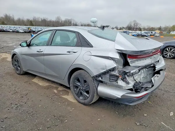 5NPLS4AG4MH000490 2021 HYUNDAI ELANTRA - Image 2