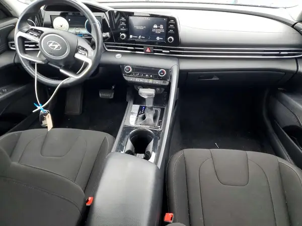 5NPLS4AG4MH000490 2021 HYUNDAI ELANTRA - Image 8