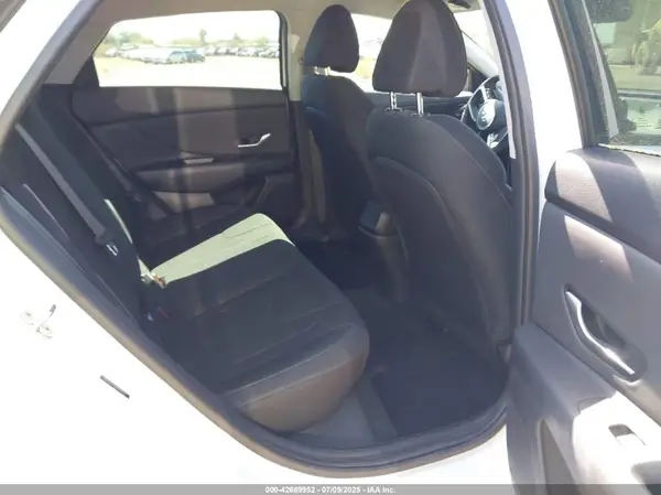 5NPLS4AG4MH009190 2021 HYUNDAI ELANTRA - Image 8