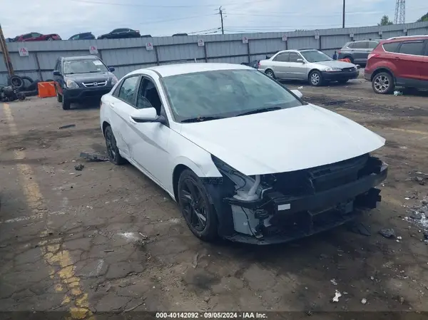 5NPLS4AG4MH016673 2021 HYUNDAI ELANTRA - Image 1