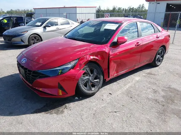 5NPLS4AG4MH016799 2021 HYUNDAI ELANTRA - Image 2