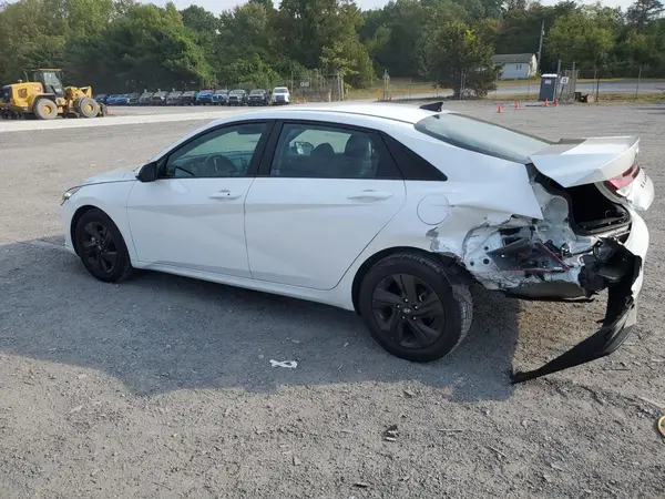 5NPLS4AG4MH033098 2021 HYUNDAI ELANTRA - Image 2