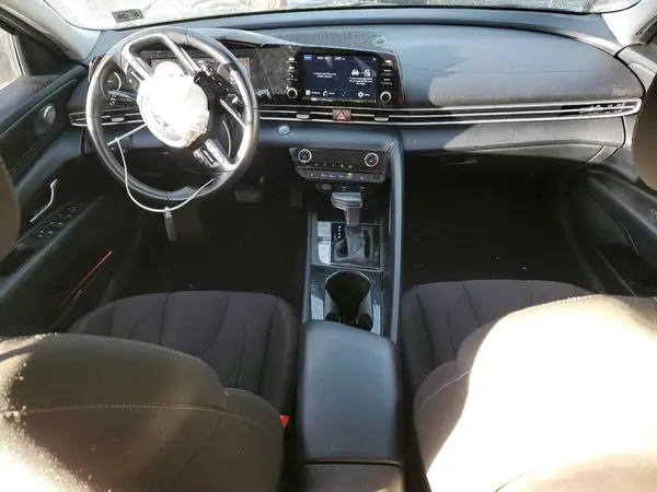 5NPLS4AG4MH040679 2021 HYUNDAI ELANTRA - Image 8