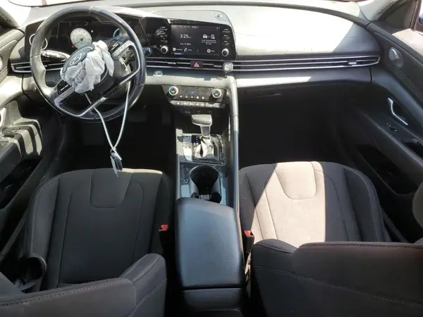 5NPLS4AG4MH044487 2021 HYUNDAI ELANTRA - Image 8