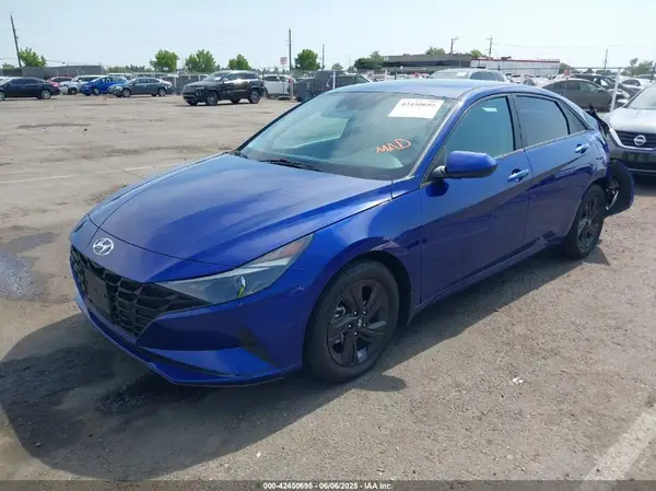 5NPLS4AG4MH052556 2021 HYUNDAI ELANTRA - Image 2