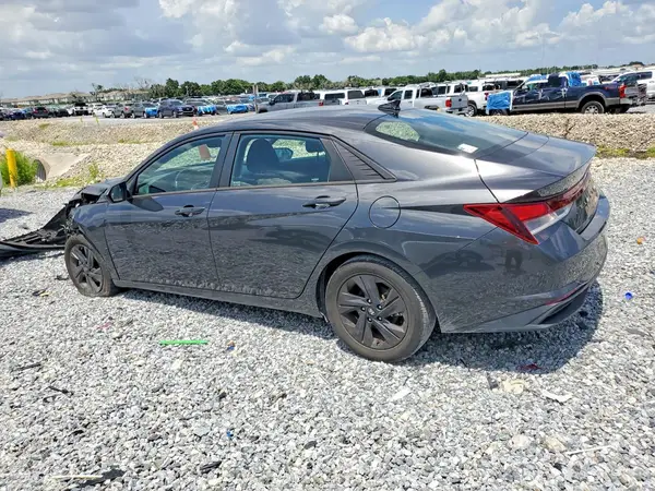 5NPLS4AG4NH054695 2022 HYUNDAI ELANTRA - Image 2