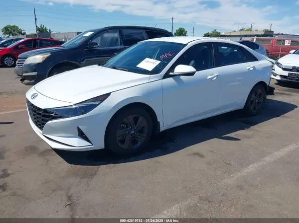 5NPLS4AG4NH054891 2022 HYUNDAI ELANTRA - Image 2