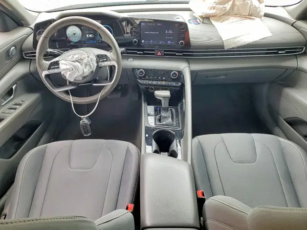 5NPLS4AG4NH061839 2022 HYUNDAI ELANTRA - Image 8