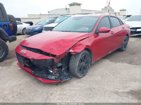 5NPLS4AG4NH064630 2022 HYUNDAI ELANTRA - Image 2