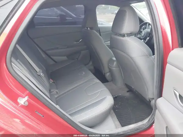 5NPLS4AG4NH064630 2022 HYUNDAI ELANTRA - Image 8