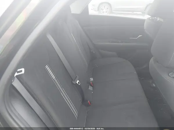 5NPLS4AG4NH066555 2022 HYUNDAI ELANTRA - Image 8