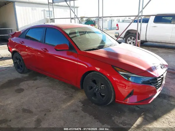 5NPLS4AG4NH081038 2022 HYUNDAI ELANTRA - Image 1