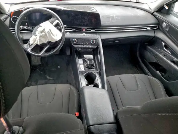 5NPLS4AG4PH087568 2023 HYUNDAI ELANTRA - Image 8
