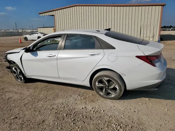 5NPLS4AG4PH096786 2023 HYUNDAI ELANTRA - Image 2