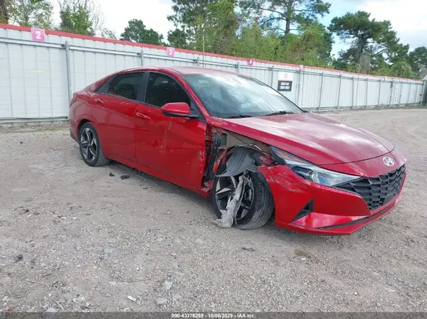 5NPLS4AG4PH096948 2023 HYUNDAI ELANTRA - Image 1