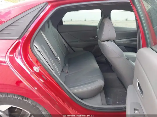 5NPLS4AG4PH096948 2023 HYUNDAI ELANTRA - Image 8