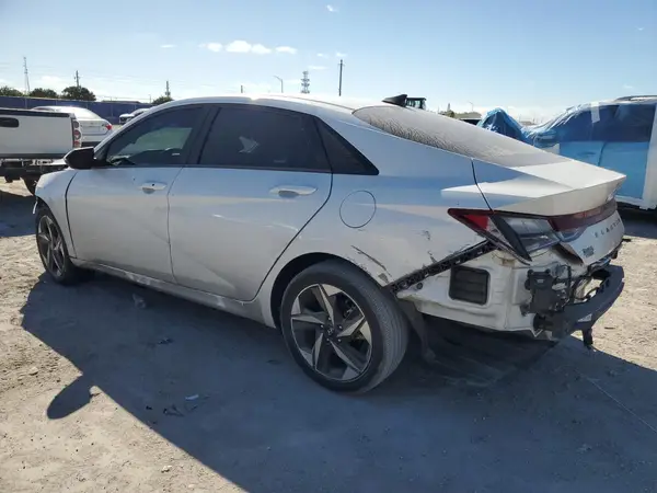 5NPLS4AG4PH097954 2023 HYUNDAI ELANTRA - Image 2