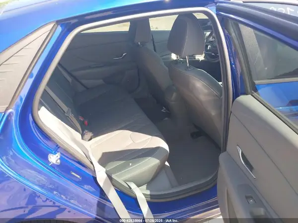 5NPLS4AG4PH102778 2023 HYUNDAI ELANTRA - Image 8