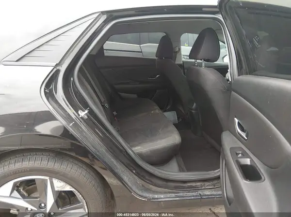 5NPLS4AG4PH105793 2023 HYUNDAI ELANTRA - Image 8