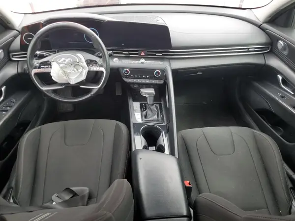 5NPLS4AG4PH109973 2023 HYUNDAI ELANTRA - Image 8