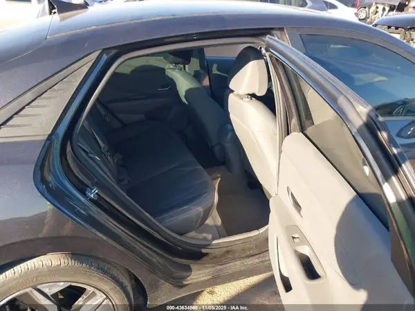 5NPLS4AG4PH111643 2023 HYUNDAI ELANTRA - Image 8