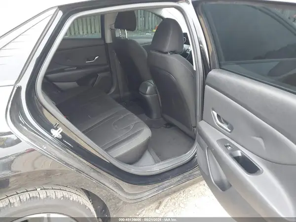 5NPLS4AG4PH112419 2023 HYUNDAI ELANTRA - Image 8