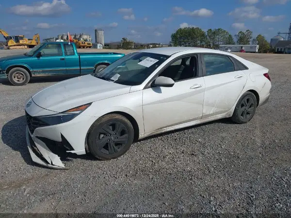 5NPLS4AG5MH003012 2021 HYUNDAI ELANTRA - Image 2