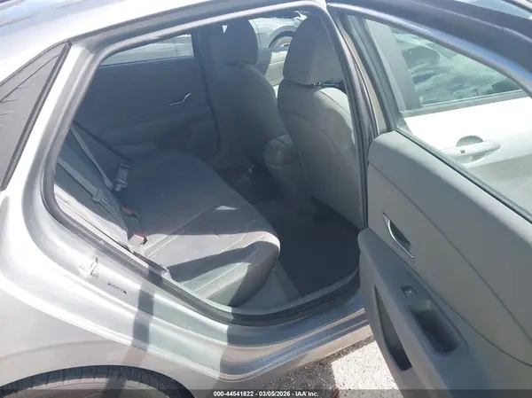 5NPLS4AG5MH006704 2021 HYUNDAI ELANTRA - Image 8