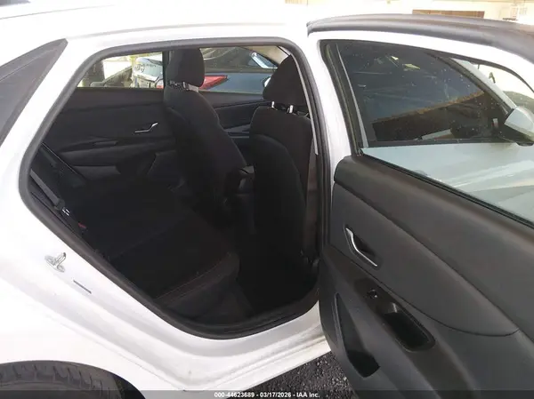 5NPLS4AG5MH007240 2021 HYUNDAI ELANTRA - Image 8