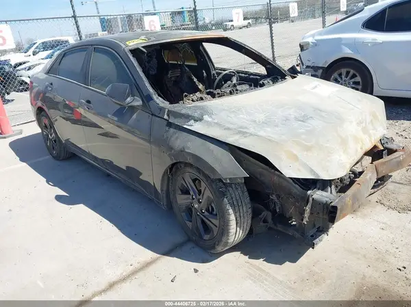 5NPLS4AG5MH018223 2021 HYUNDAI ELANTRA - Image 1