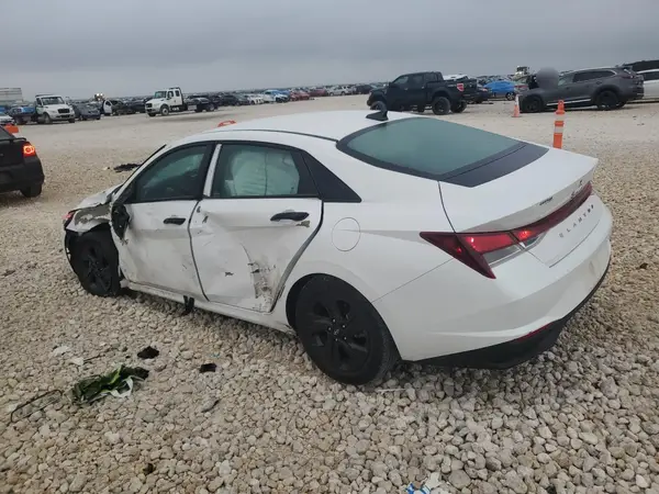 5NPLS4AG5MH027343 2021 HYUNDAI ELANTRA - Image 2