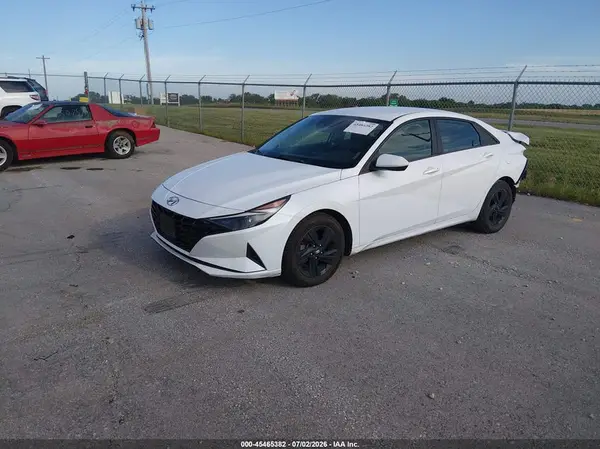 5NPLS4AG5MH030520 2021 HYUNDAI ELANTRA - Image 2