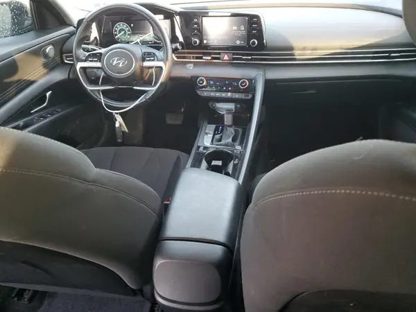 5NPLS4AG5MH032560 2021 HYUNDAI ELANTRA - Image 8