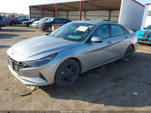 5NPLS4AG5MH040593 2021 HYUNDAI ELANTRA - Image 2