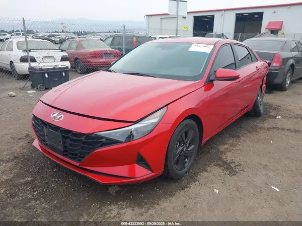 5NPLS4AG5NH054043 2022 HYUNDAI ELANTRA - Image 2