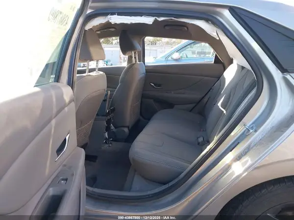 5NPLS4AG5NH055578 2022 HYUNDAI ELANTRA - Image 8
