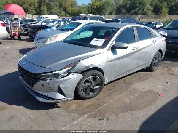 5NPLS4AG5NH056665 2022 HYUNDAI ELANTRA - Image 2