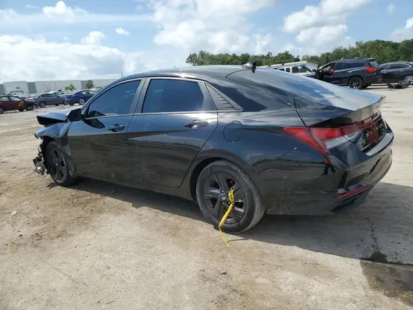 5NPLS4AG5NH062983 2022 HYUNDAI ELANTRA - Image 2