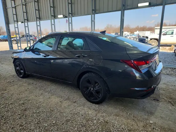5NPLS4AG5NH063549 2022 HYUNDAI ELANTRA - Image 2