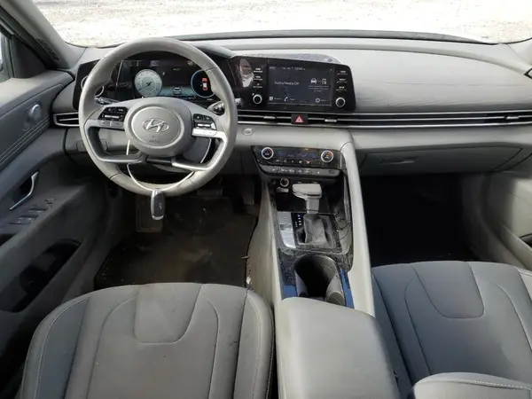 5NPLS4AG5NH071652 2022 HYUNDAI ELANTRA - Image 8