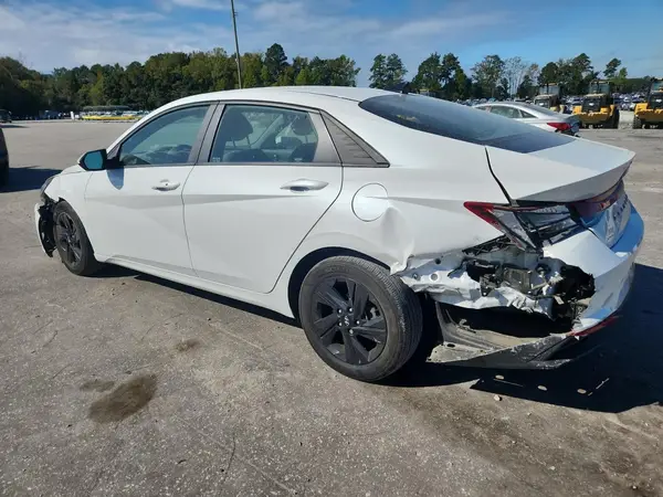 5NPLS4AG5NH075054 2022 HYUNDAI ELANTRA - Image 2