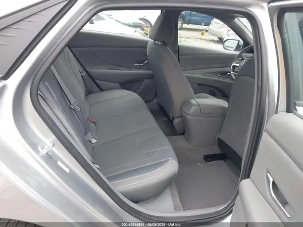 5NPLS4AG5NH075409 2022 HYUNDAI ELANTRA - Image 8