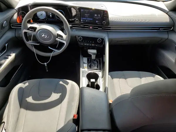 5NPLS4AG5NH078634 2022 HYUNDAI ELANTRA - Image 8