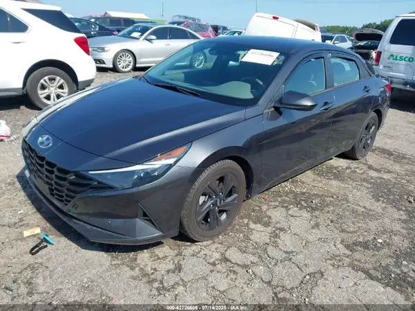 5NPLS4AG5NH078729 2022 HYUNDAI ELANTRA - Image 2