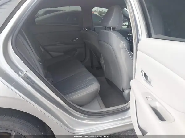 5NPLS4AG5NH085552 2022 HYUNDAI ELANTRA - Image 8