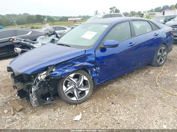 5NPLS4AG5PH090169 2023 HYUNDAI ELANTRA - Image 2