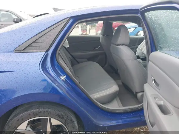 5NPLS4AG5PH090169 2023 HYUNDAI ELANTRA - Image 8