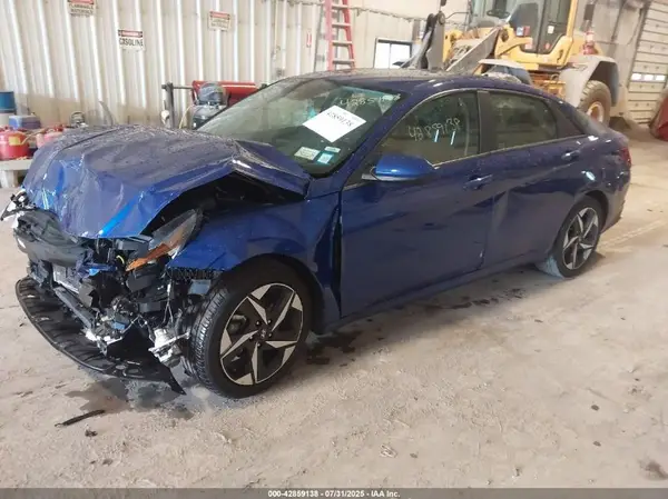 5NPLS4AG5PH099924 2023 HYUNDAI ELANTRA - Image 2